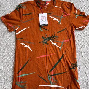 NWT Topo Designs Graphic T-Shirt
